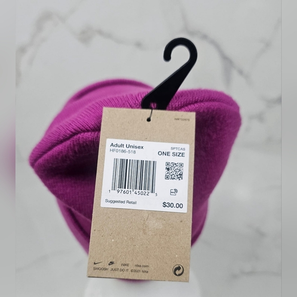 NWT Nike Futura Beanie Unisex PINK - Picture 4 of 5